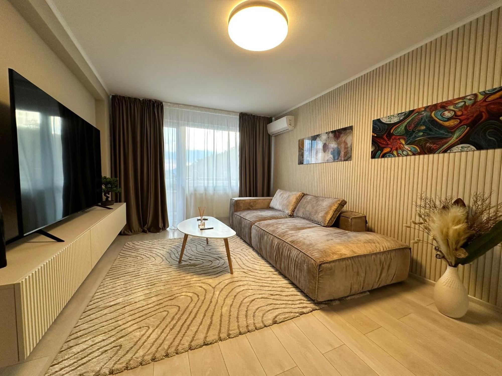 The 30Th Apartment Brasov Bagian luar foto